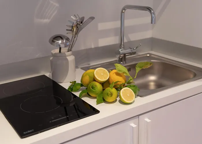 Eleni Сорренто